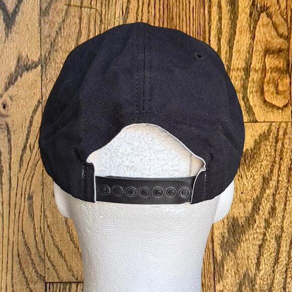 Vintage 80’s Minor League Baseball Carolina Mudcats New Era SnapBack Hat - Picture 2 of 5